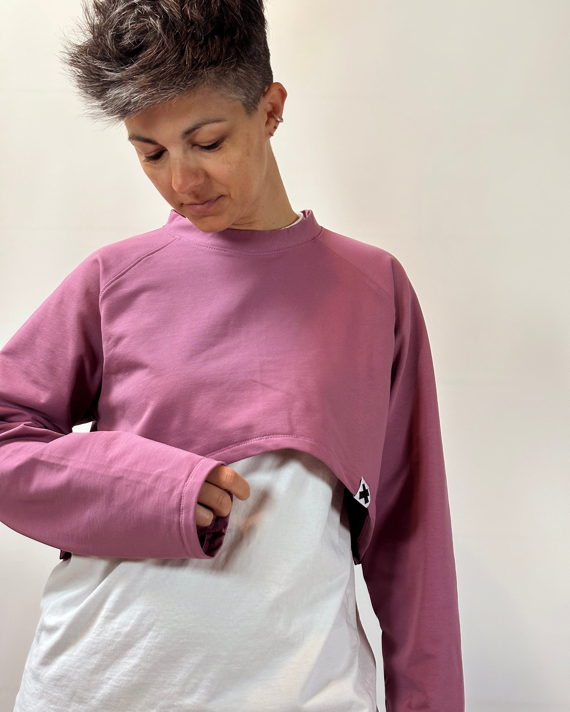 Felpa cropped cotone French Terry, handmade, tessuto di qualità