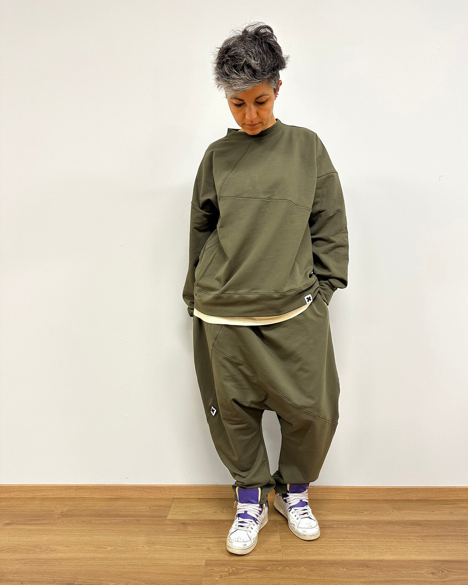 Baggy panta with stitching