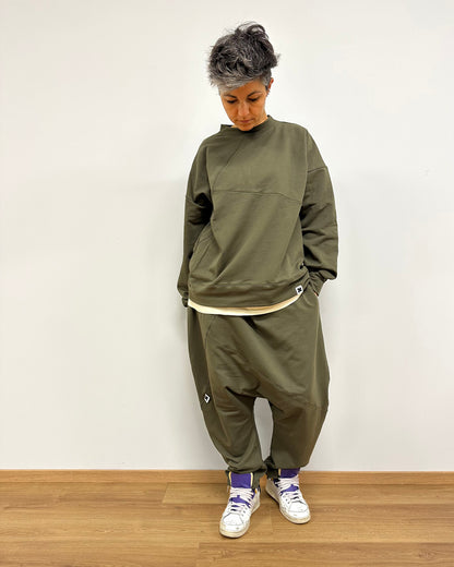 Baggy panta with stitching