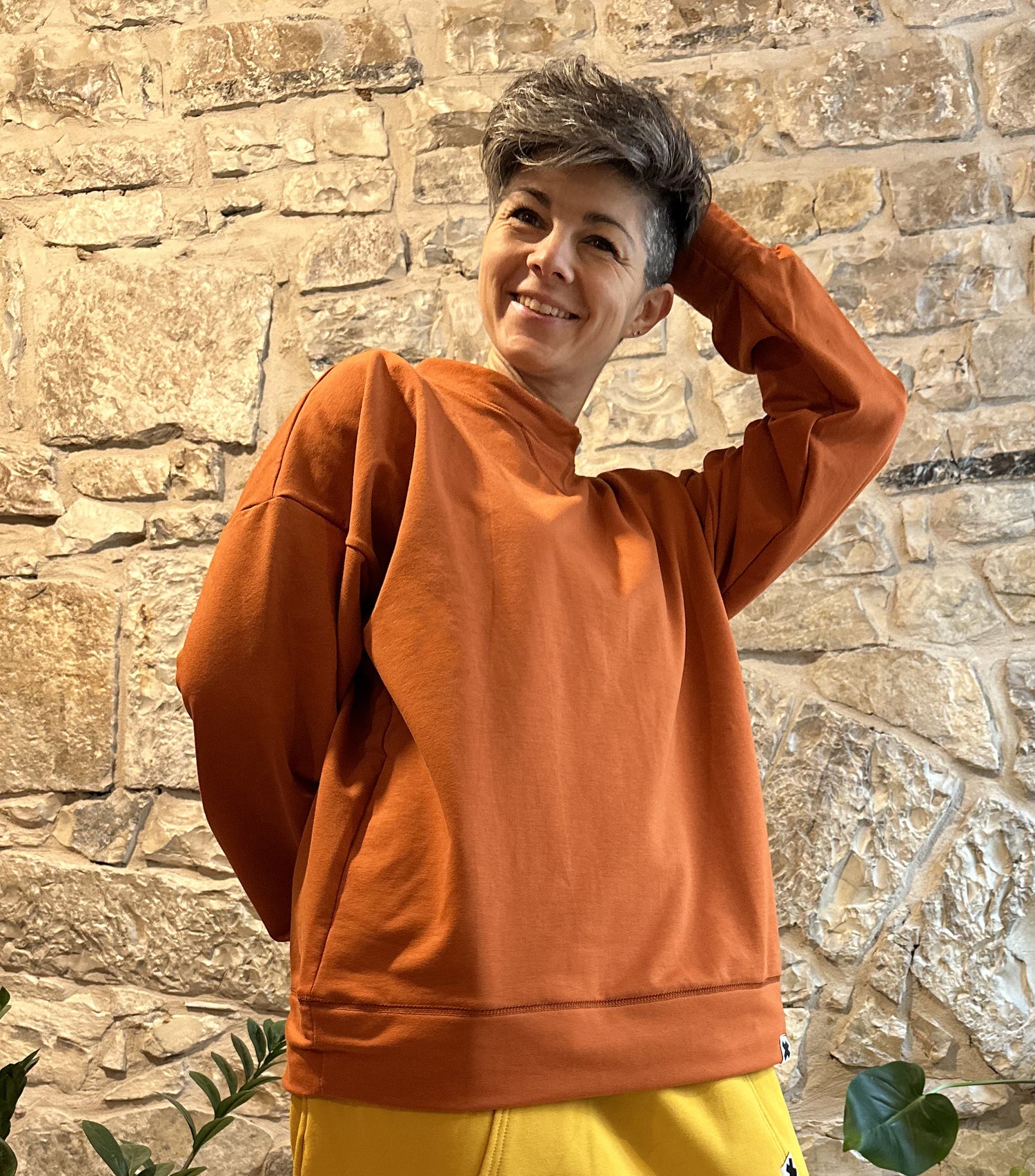 Basic cotton fleece sweatshirt